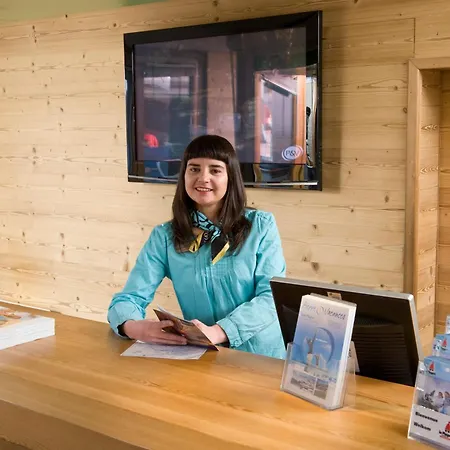 Pierre & Les Constellations Apart-hotel 3*