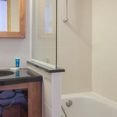 Pierre & Les Constellations 3* La Plagne