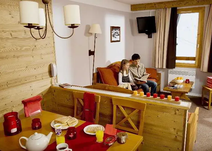 Pierre & Les Constellations 3* La Plagne