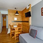 Aparthotel Pierre & Les Constellations 3*