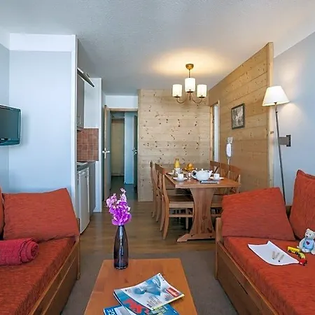 Aparthotel Pierre & Les Constellations 3*