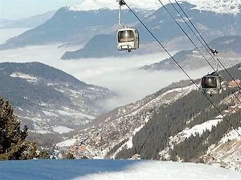 Ξενοδοχείο με διαμερίσματα Pierre & Les Constellations