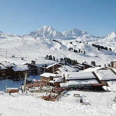 Ξενοδοχείο με διαμερίσματα Pierre & Les Constellations La Plagne