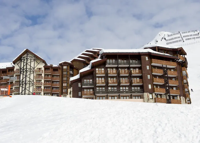 Pierre & Les Constellations 3*